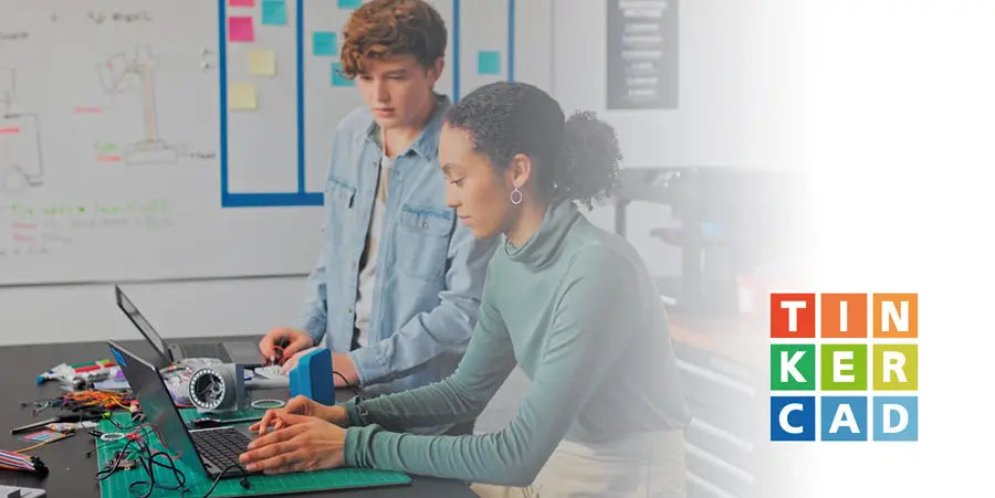 Clase de Tinkecad Enseñar a estudiantes a modelar
