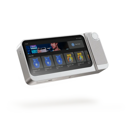 3DMakerPro Toucan 3D scanner with silver metallic tablet and infrared technology