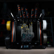 Prusa XL+ imprimant un château multicolore