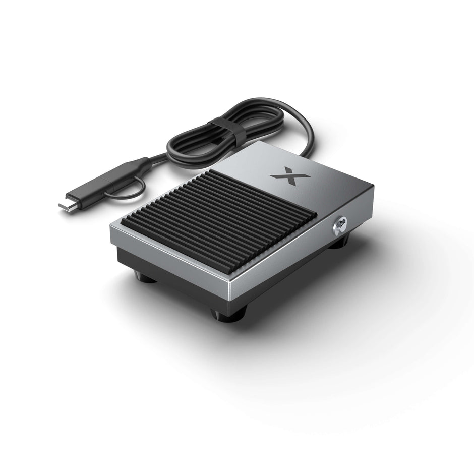 xTool Fußpedal mit Gehäuse aus Aluminiumlegierung und Kabel