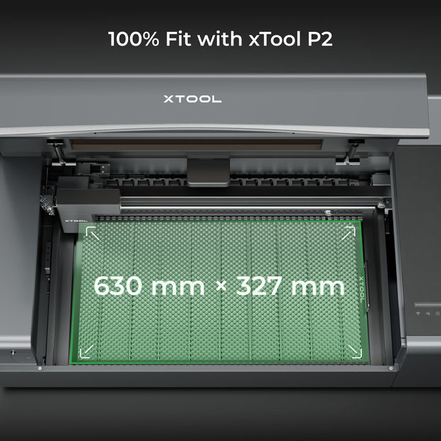 Wabenplatte 2.0 im Arbeitsbereich des xTool P2, 630 × 327 mm